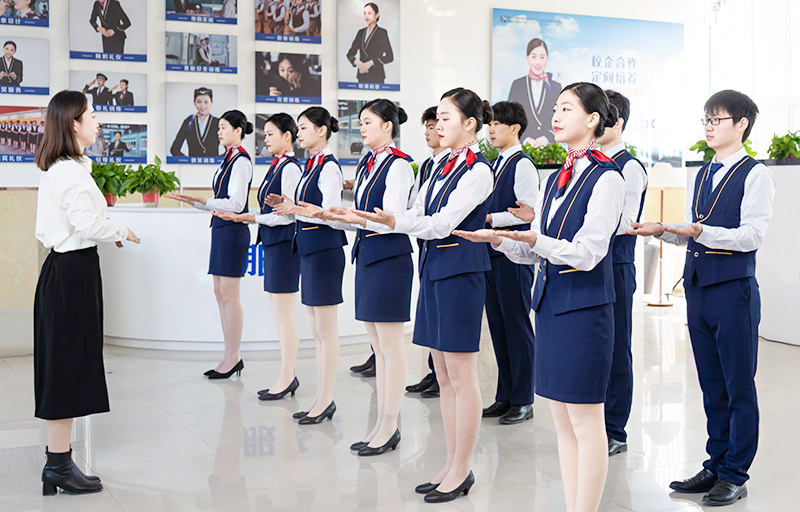他们都不看好，可你偏偏最争气 ——职业教育“广阔空间，大有可为”