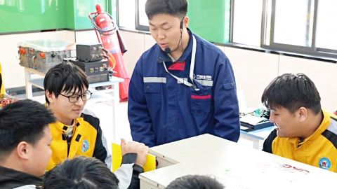 学新能源技术专业优势