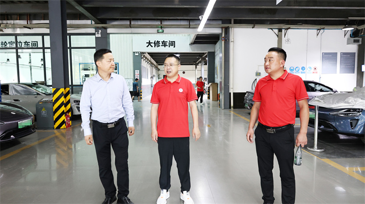 校长探秘系列之——西安万通校长带你深入恒泰新能源：共绘新能源汽车人才培养新蓝图