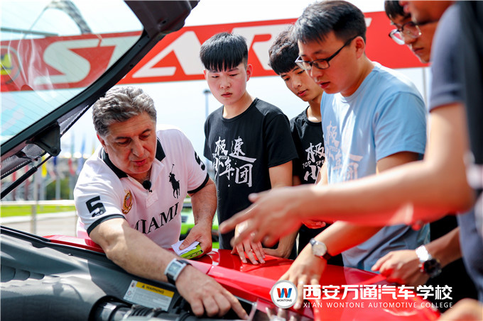 选专业不纠结，牢记这几点，拯救你的选择困难症！