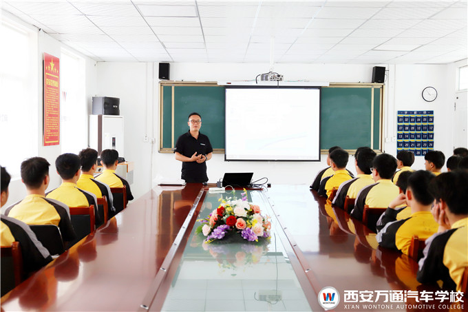 毕业季|西安万通学子再迎企业专场招聘会！