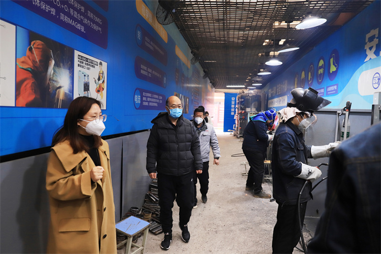 校企深度合作促就业 ——中钢集团西安重机有限公司一