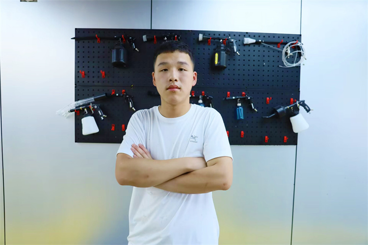 就业学子高旭龙:毕业同学再同行,共创未来