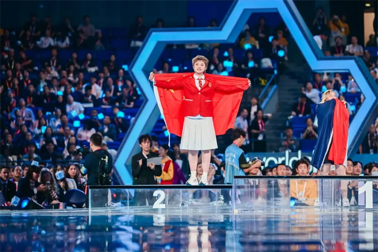 世界技能的最高赛场上，中国选手缘何能够摘金？